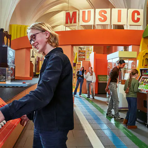 Bezoek aan Museum Speelklok voor het toegankelijkheidsonderzoek van Naar een Museum.